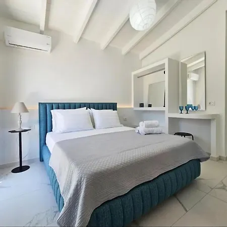 Luxury 1 In *
